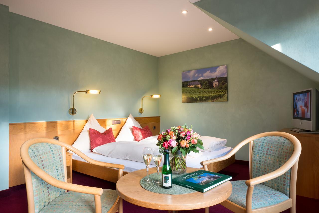 Weinhotel Offenstein Erben 埃尔特维勒 外观 照片